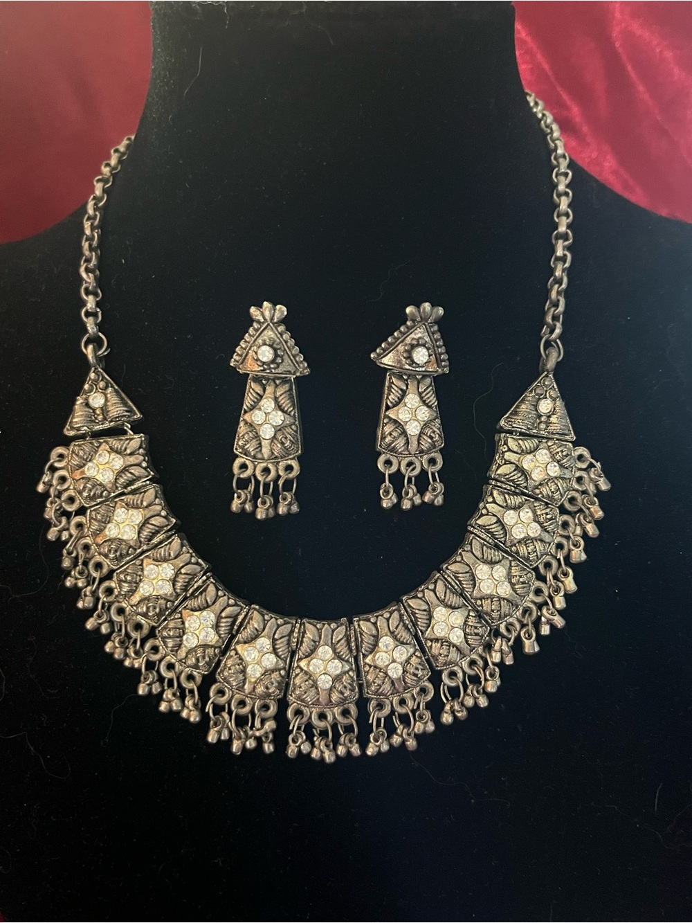 Oxidized Silver Necklace Set Intricate Geometric Patterns & Rhinestones - Picture 2 of 15